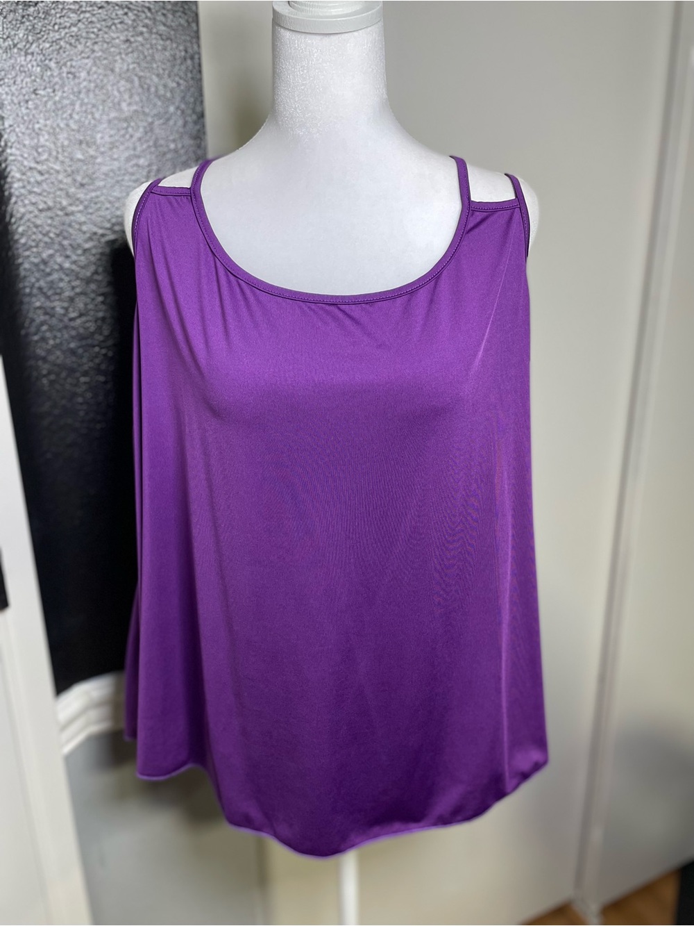 Purple Sleeveless Women's Tank Top